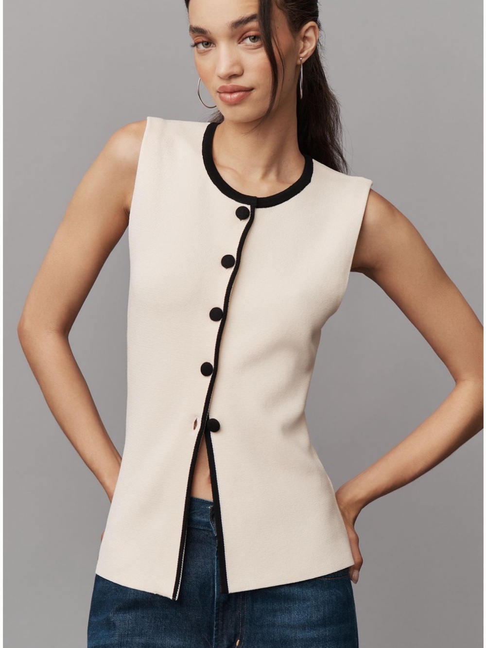 Maeve Cream Sleeveless Button-Front Shell with Black Trim